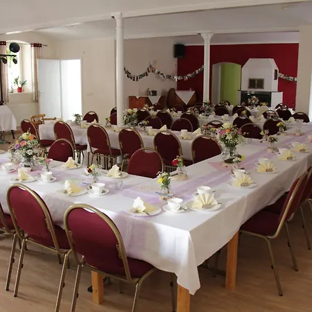 Regenbogenhof Rudelswalde Hotel