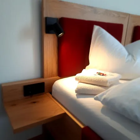 Hotel Regenbogenhof Rudelswalde Crimmitschau